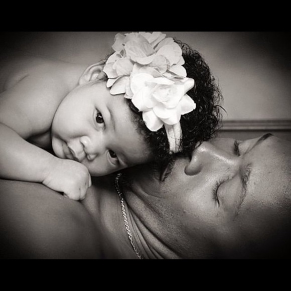 Meet your Posher, Q - Picture 2 of 10